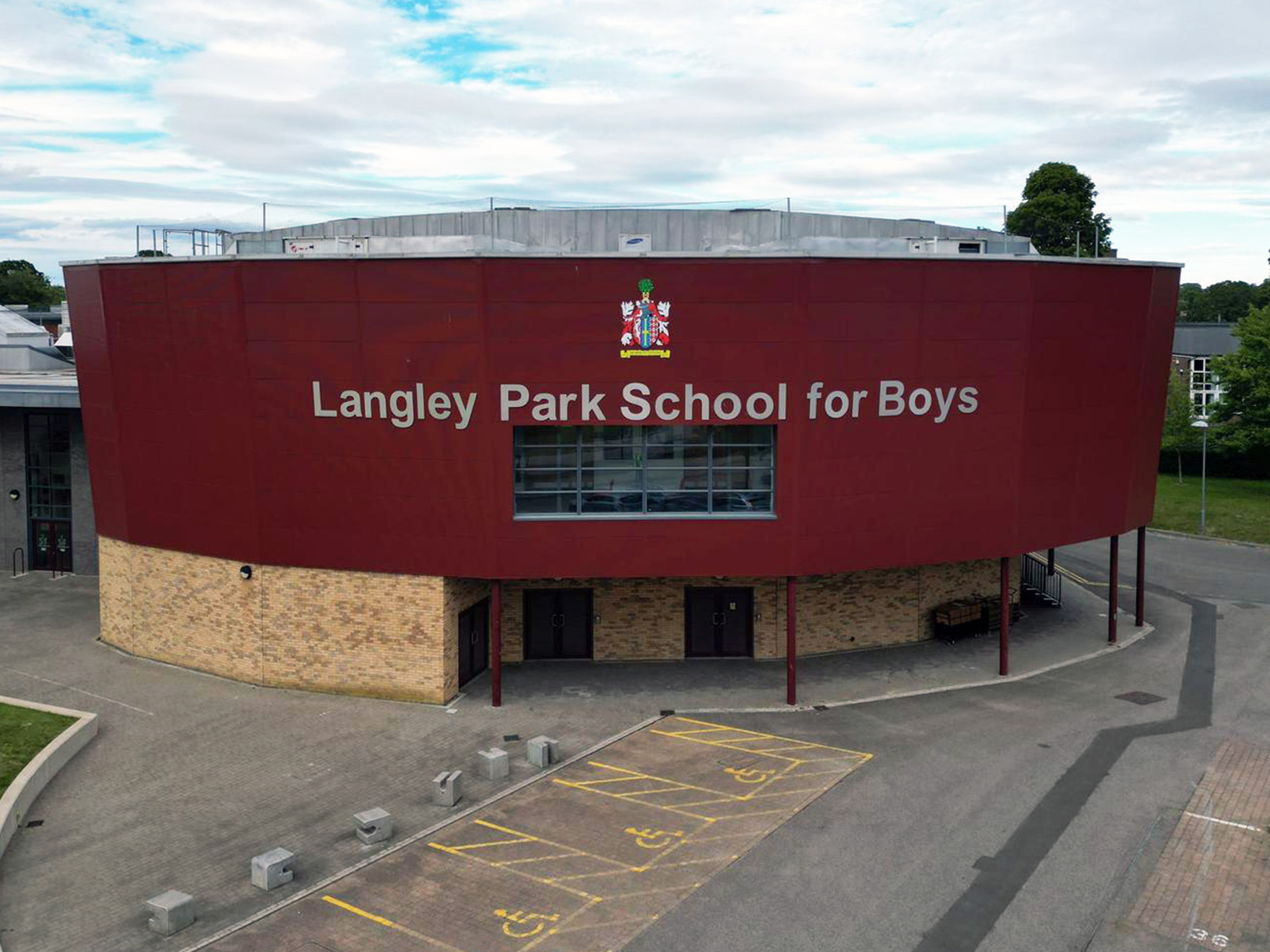 Langley-Park-School-for-Boys-header-image-2